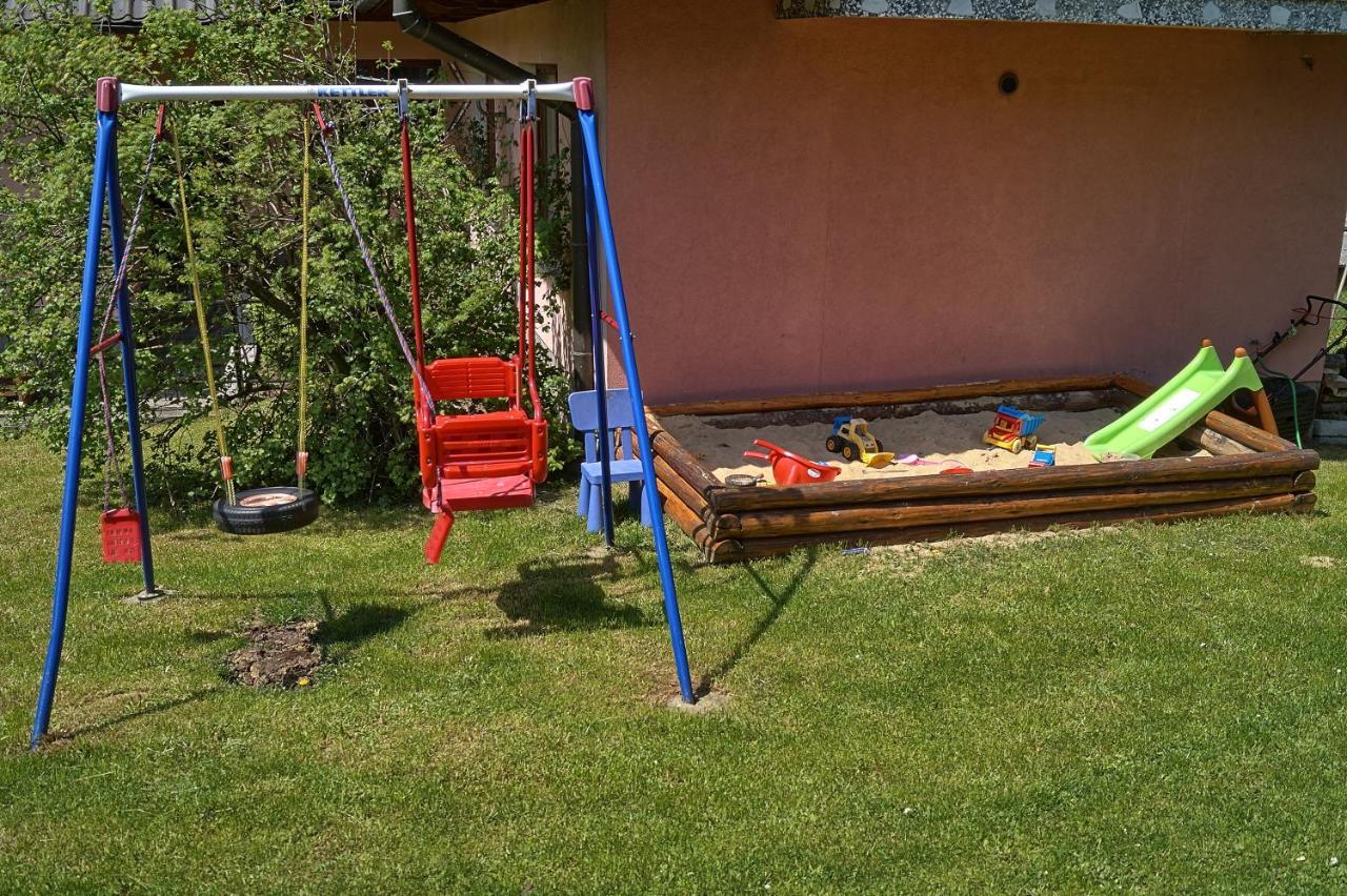 Pokoje U Borzana Biały Dunajec Exteriör bild